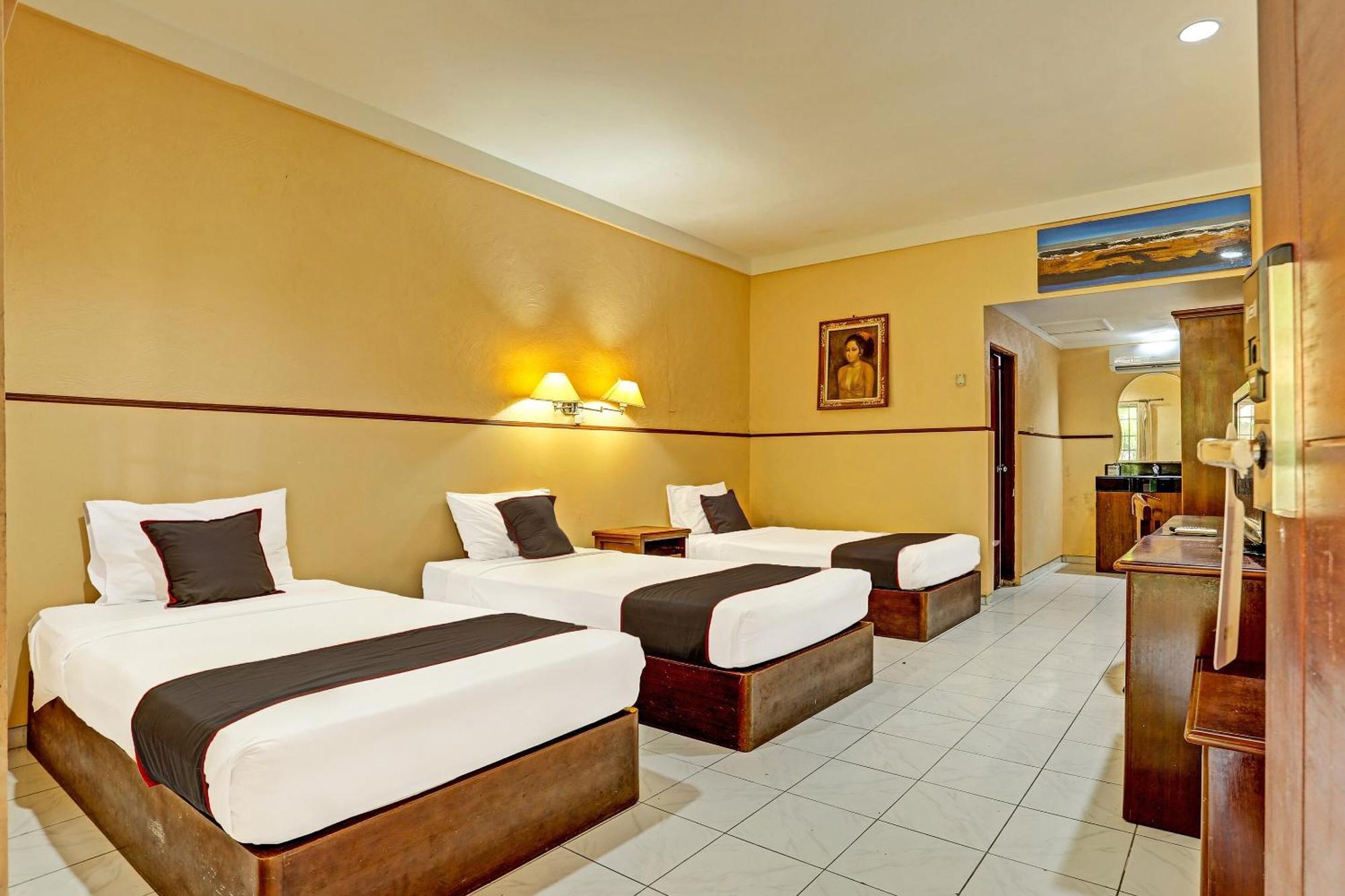Collection O 91081 New Arena Hotel Кута Экстерьер фото